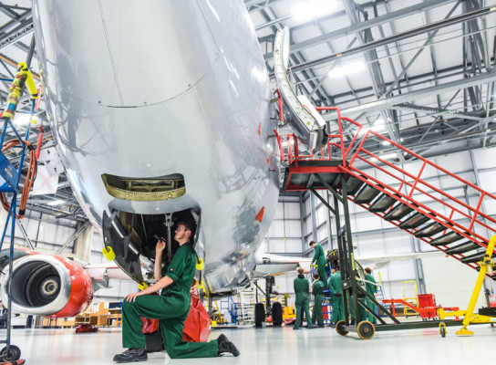 Students working at the International Aviation Academy in Norwich iaan